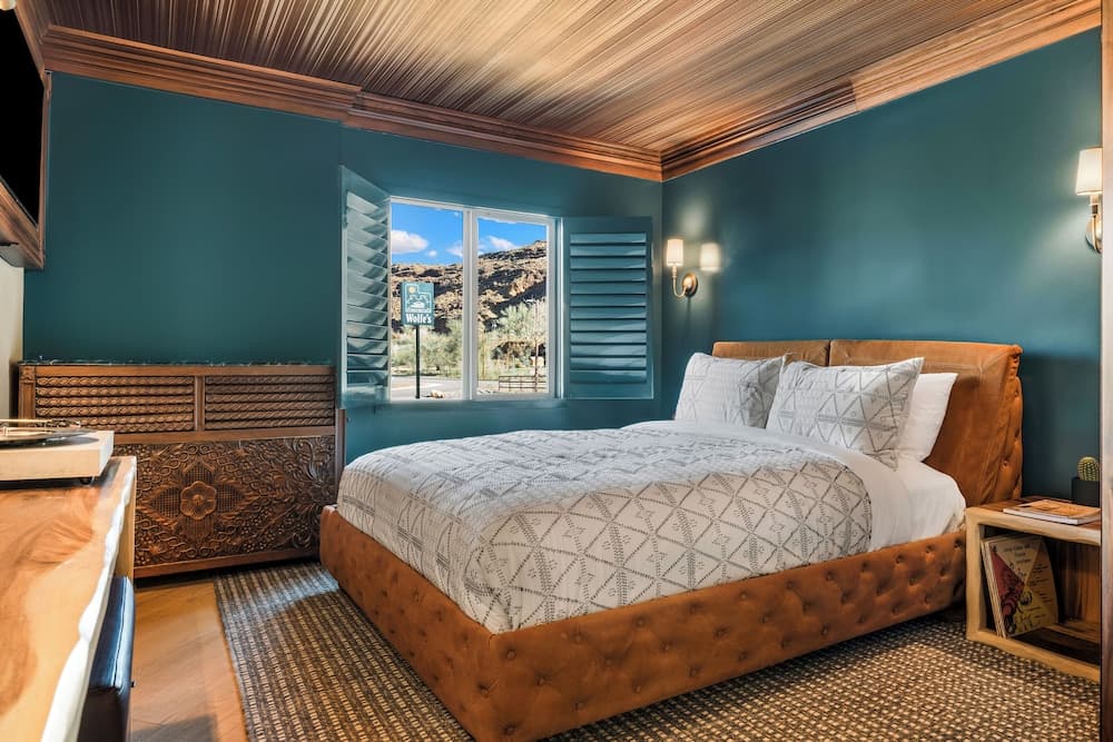 Wolfe's Hotel Moab boutique property on Main Street in Moab, Utah